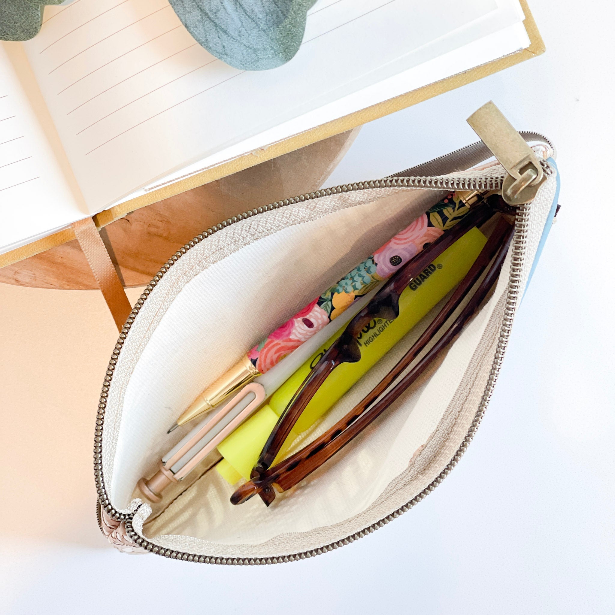 SIDEKICK Notebook Pouch
