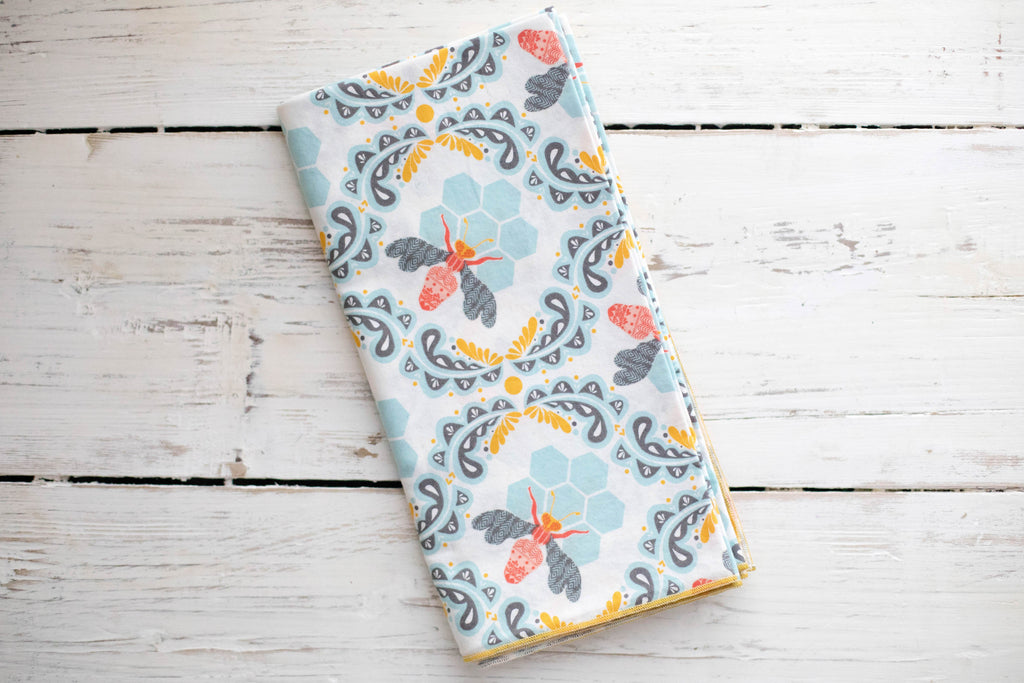 Honey Bee Cloth Napkins (Set of 4)