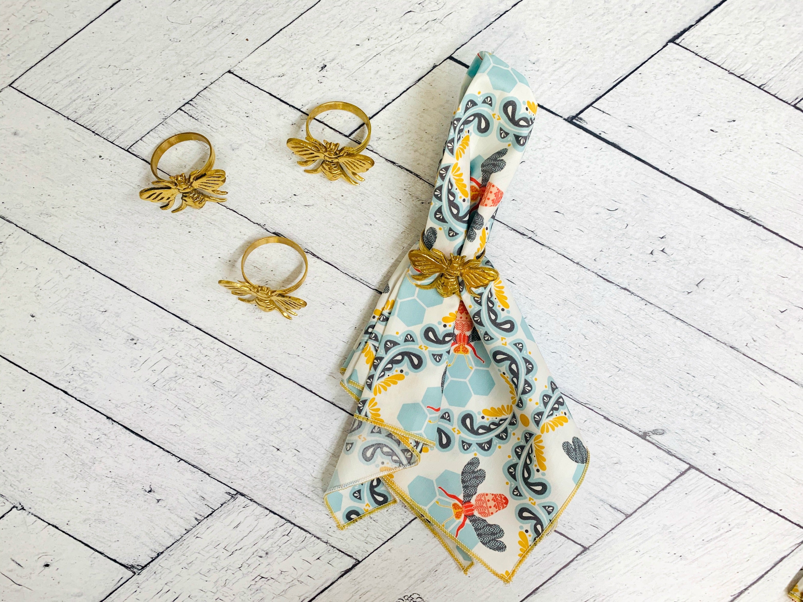 Honey Bee Cloth Napkins (Set of 4)