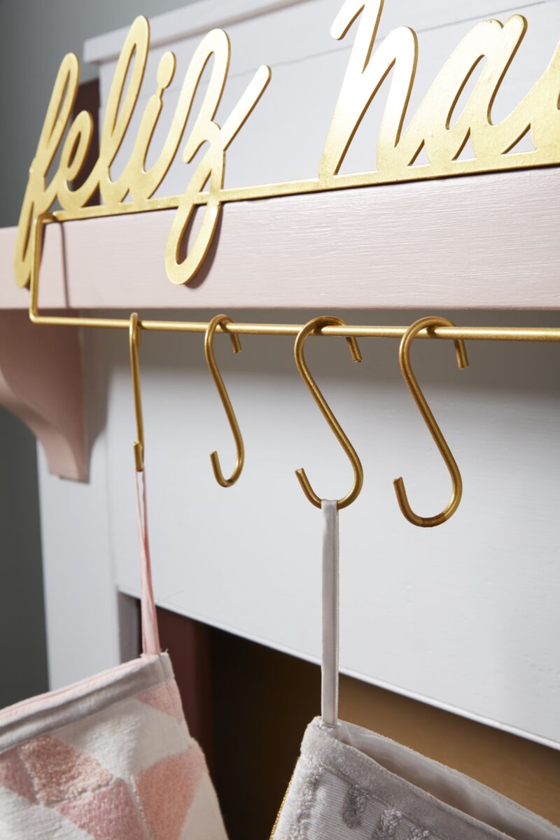 Feliz Navidad Stocking Holder