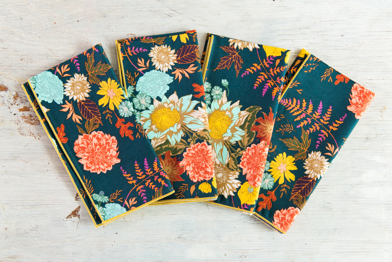 Winter Blue Floral Cloth Napkins (Set of 4)